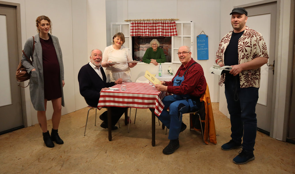 elling 04 Szenenfoto aus „Elling“ – Niederdeutsche Bühne Rendsburg