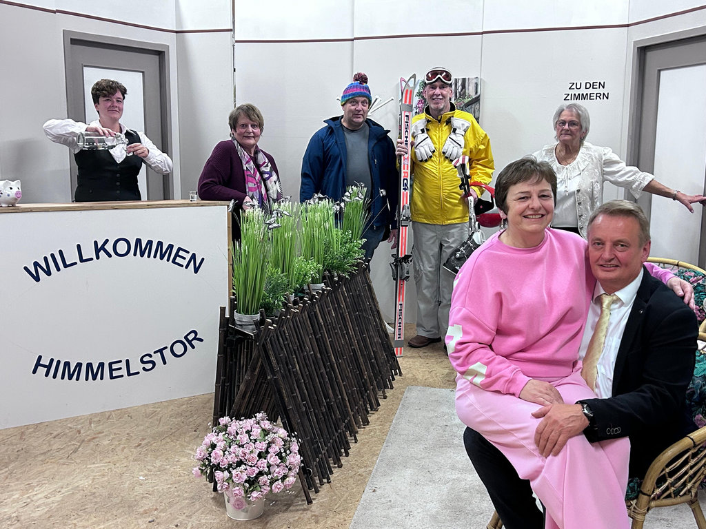 sneedrieven 08 Szenenfoto aus „Sneedrieven“ – Niederdeutsche Bühne Rendsburg